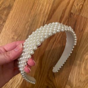 Pearl headband